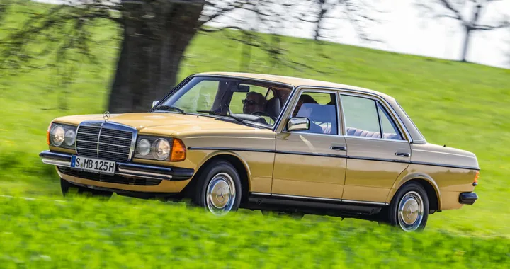 Mercedes-Benz Serie 123, i 50 anni di una leggenda tedesca