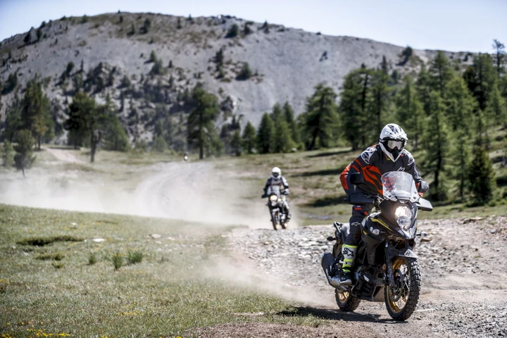 Alla HAT Sestriere Adventure Fest con Suzuki V-Strom 1000