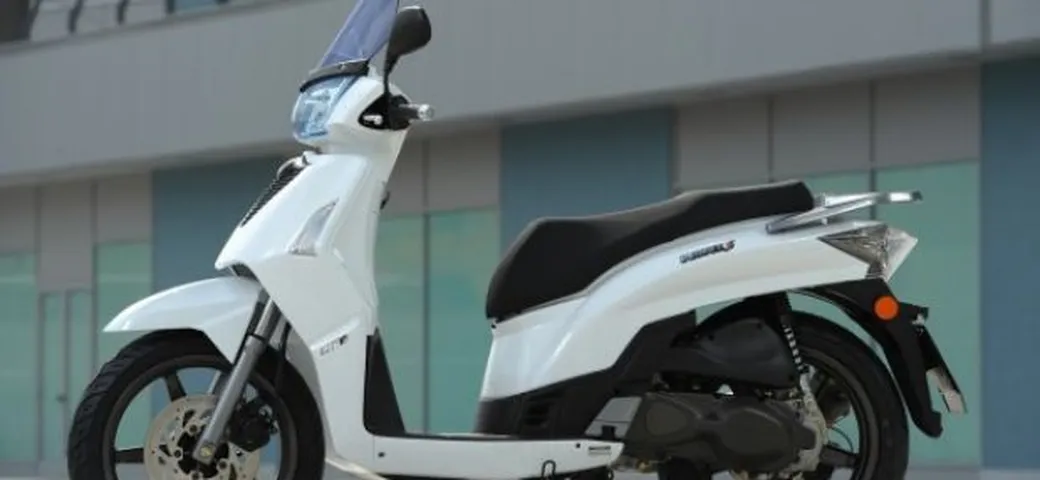 Kymco People S 125-200i 2010: nuovi colori