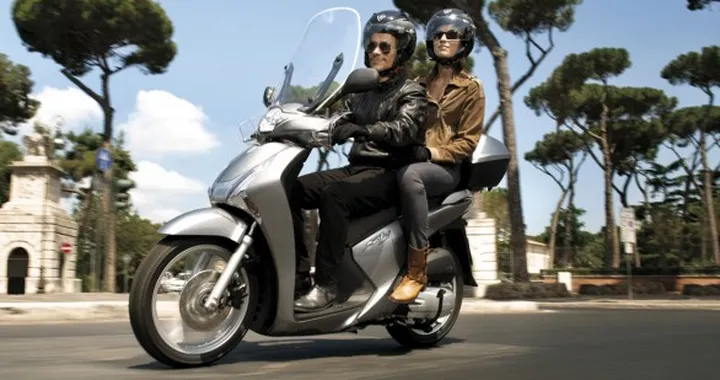 Mercato 2013: calo del -25,5% (moto +6,2%)