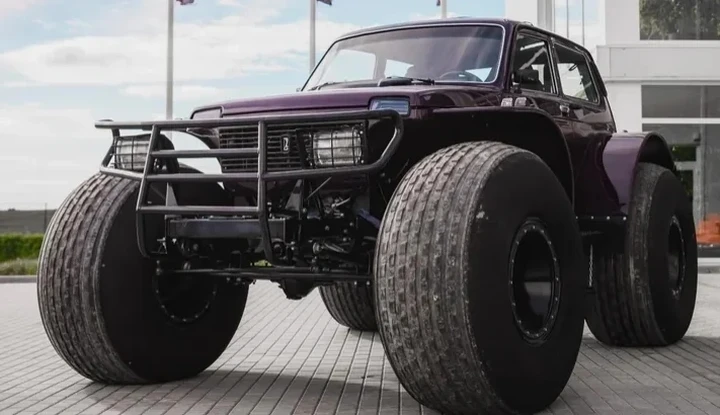 Lada Niva Marsh, il 4x4 con ruote gigantesche è in vendita: costa meno di 20.000 euro