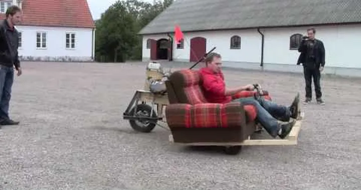 Motoriserad soffa / Motorized couch