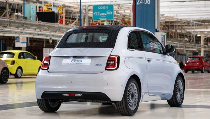 Stellantis in Italia, Fiat 500 e Jeep Compass per sistemare i numeri