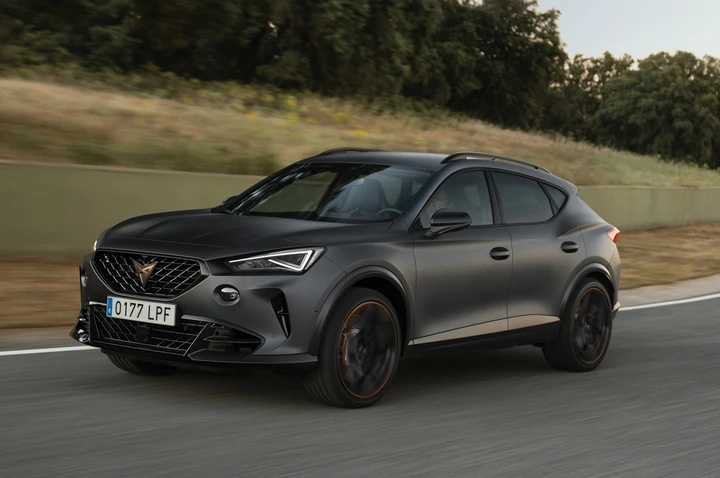 Cupra Formentor VZ5: in Italia con prezzi da 62.350 euro