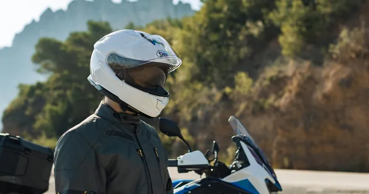 Shoei GT-Air 3: debutta il nuovo casco per il segmento Touring [FOTO]