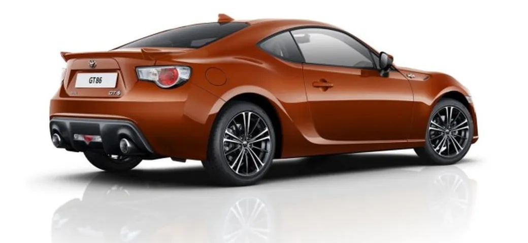 Toyota GT 86: arrivano le migliorie del Model Year 2015