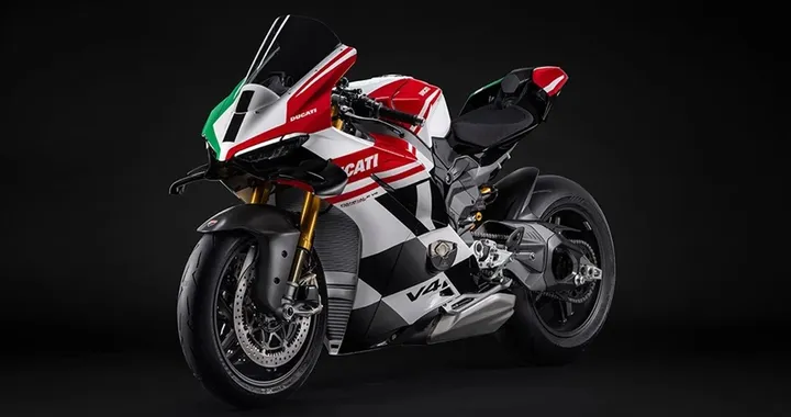 Ducati Panigale V4 Tricolore: il tributo italiano su due ruote