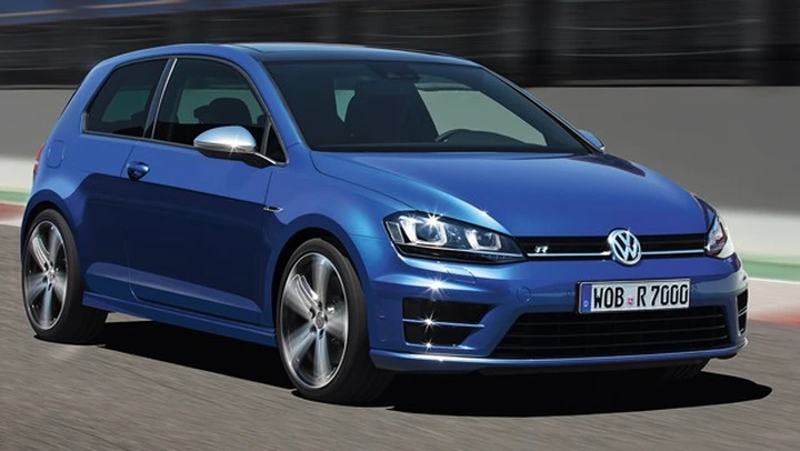 Volkswagen Golf R: nuove immagini ufficiali