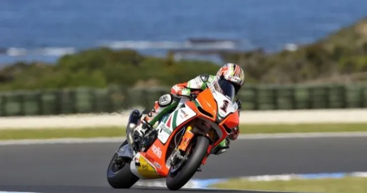 Superbike a Phillip Island: Max Biaggi, "Problemi col freno motore, ma daremo il massimo come sempre"