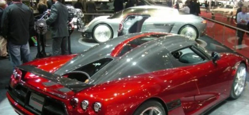 Koenigsegg: nuove immagini della Ccr e Ccrx