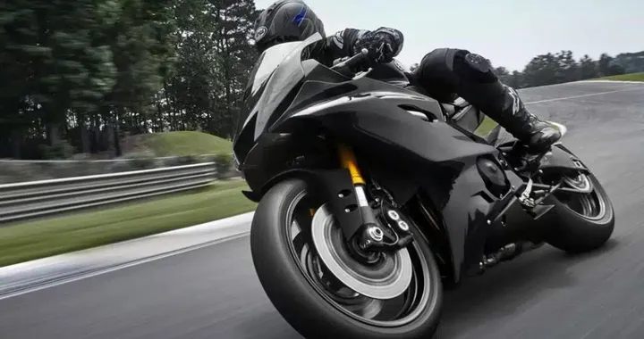 BRC R600V2: la Yamaha R6 diventa una folle due tempi da 160 CV