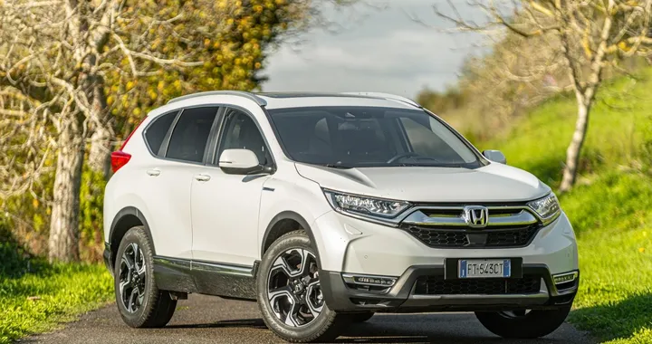 Honda CR-V Hybrid: la prova su strada