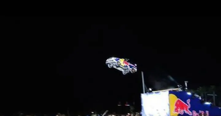 Dietro le quinte del “Red Bull: New Year. No Limits.” con Travis Pastrana