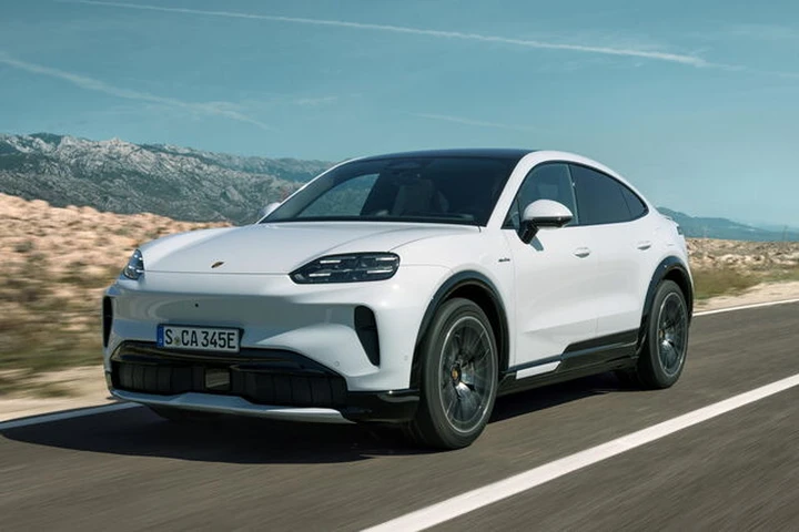 Porsche Cayenne Turbo Coupé EV: fino a 1.156 CV e 669 km di autonomia