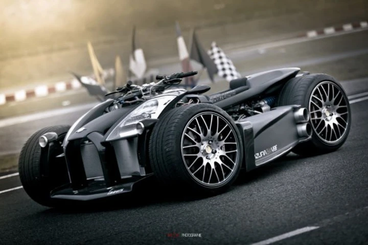 Wazuma V8F: le caratteristiche del quad con motore Ferrari