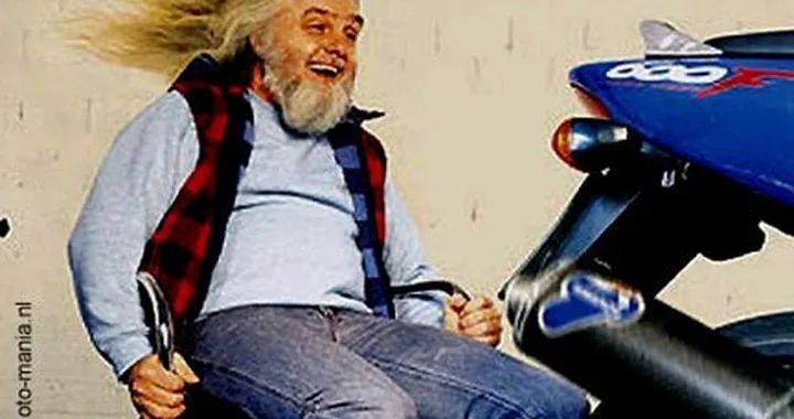 Foto del giorno: Moto-Phon