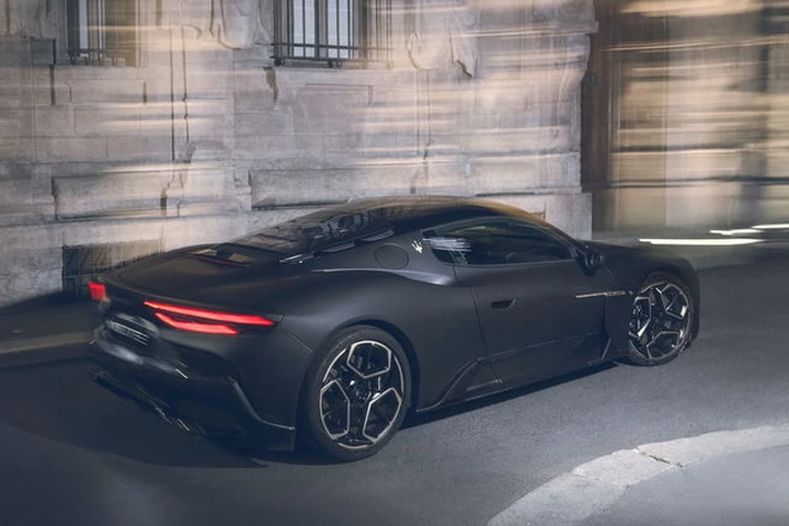 Maserati MC20 Folgore
