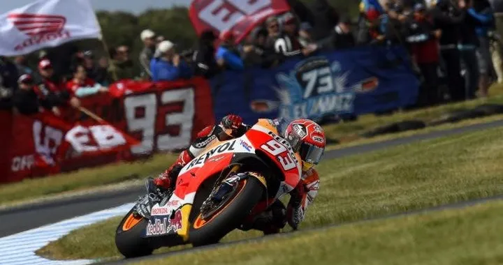 MotoGP Australia 2015: Marquez in pole su Iannone e Lorenzo, Rossi 7° [Foto]