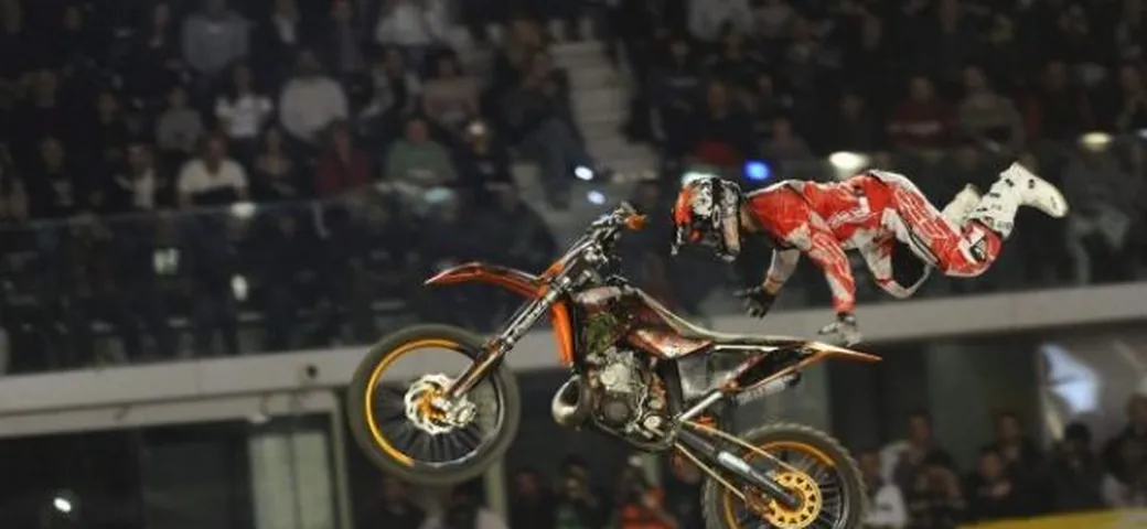 Il PalaOlimpico di Torino si infiamma per il freestyle