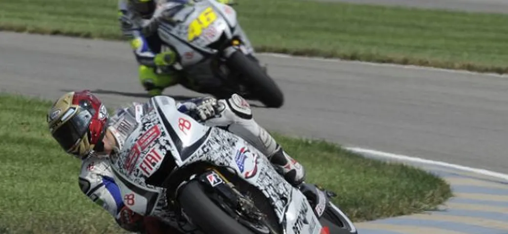 MotoGP: Limita i danni Lorenzo, terzo ad Indy. 