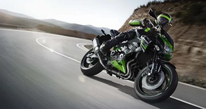 Kawasaki presenta la gamma depotenziata per Patenti A2