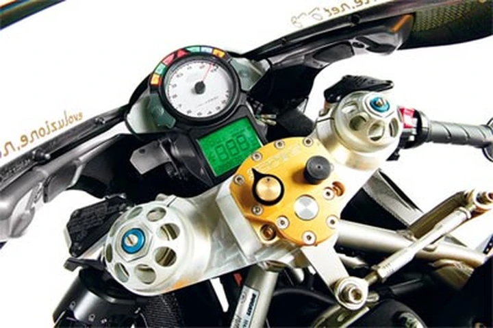 Evoluzione Cyclesports - Ducati 999 R Evo