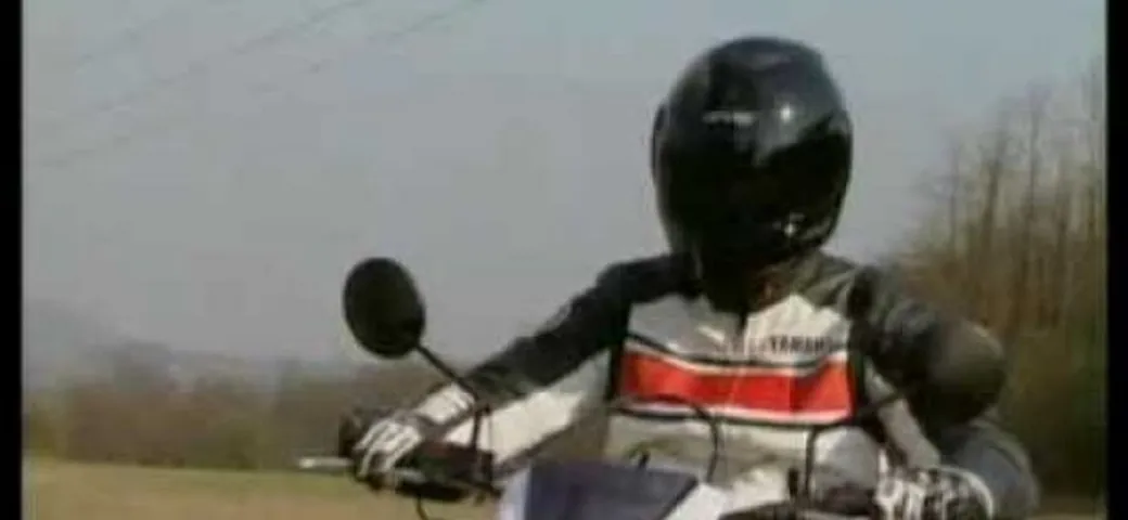Video Yamaha WR125X e WR125R 2009