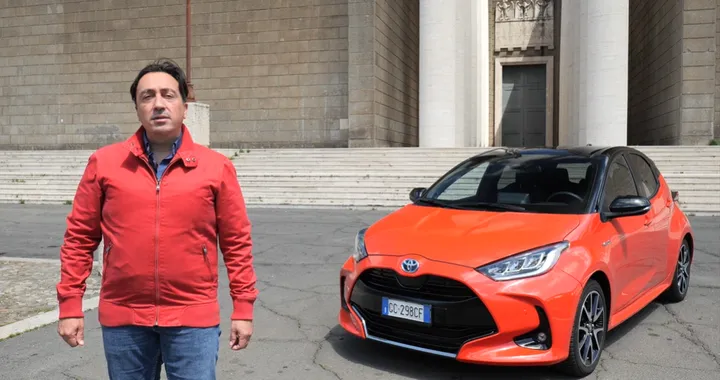 Toyota Yaris Hybrid: la prova su strada