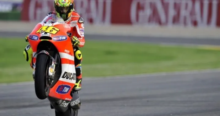 Rossi: "la moto funziona bene sul bagnato, vedremo con gli assetti per l'asciutto.