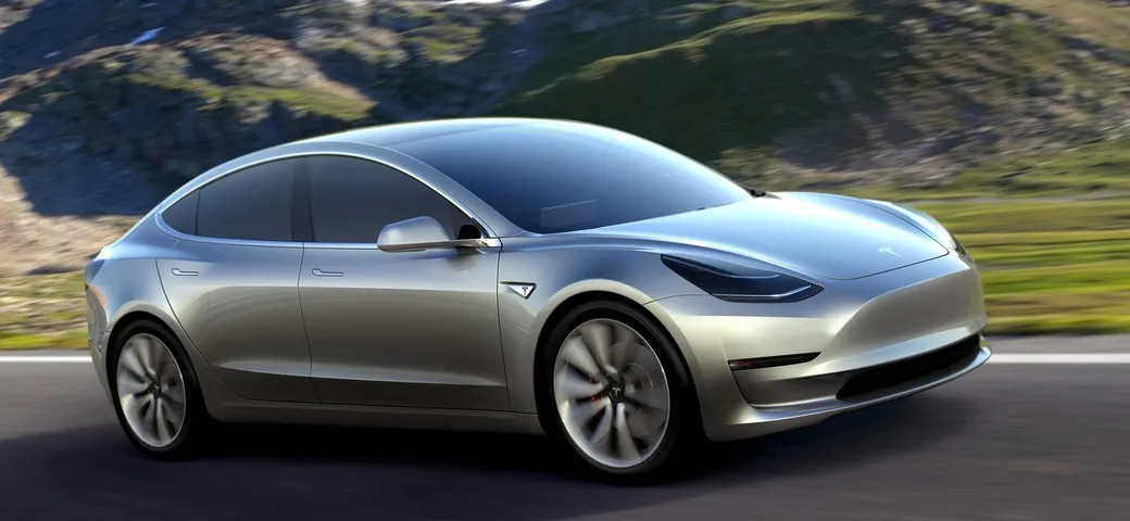 Tesla Model 3 in Italia: 