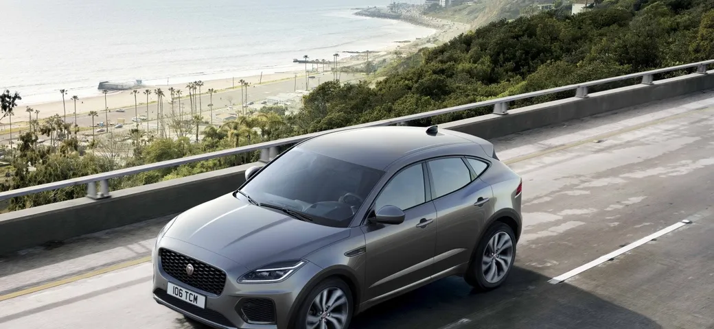 Jaguar E-Pace 2021: il restyling