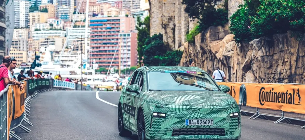Una Skoda speciale per l'ultimo atto del Tour de France