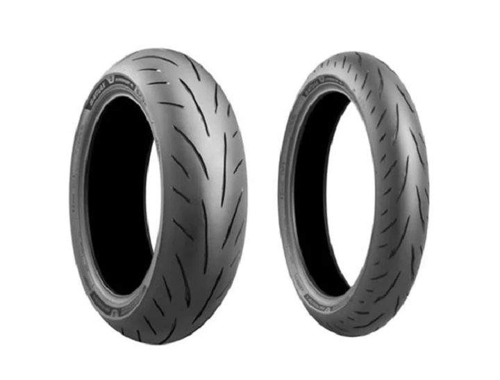 Bridgestone Battlax Hypersport S23