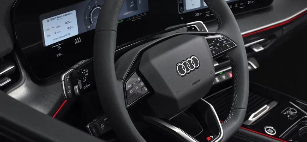 Nuova Audi Q3: interni hi-tech, materiali green e comfort premium