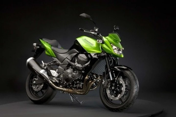 Nuova colorazione per la Kawasaki Z750 MY 2009
