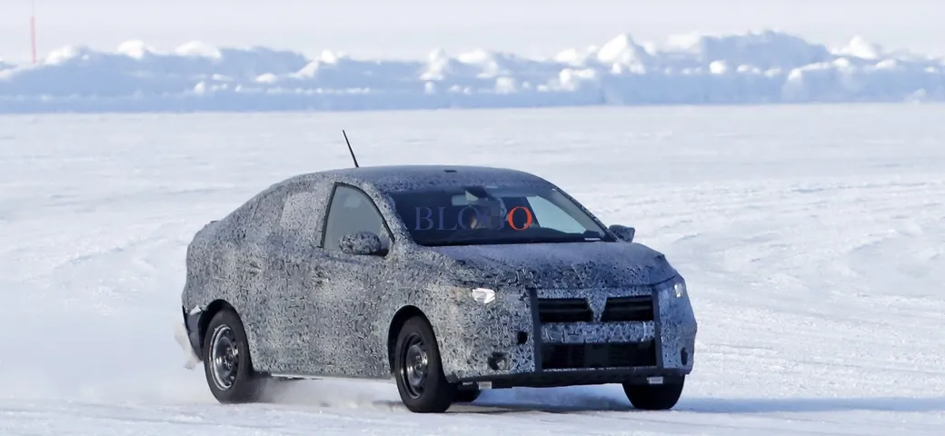 Nuova Dacia Logan: le foto spia della terza generazione
