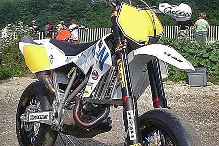 Pronta la prima BMW Supermotard racing