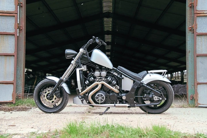Yamaha V Max 1200 Custom: la softail ispirata ai Chopper