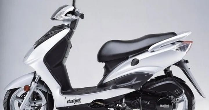 Class 50, nuovo scooter Italjet