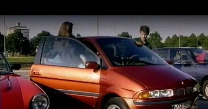 Video: BMW e la storia delle auto elettriche