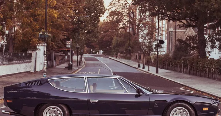 Lamborghini Espada: 50 anni a Londra sulle strisce pedonali dei Beatles
