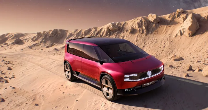 Renault E-Space Concept, torna la monovolume: sei posti, sedili girevoli e un vero salotto