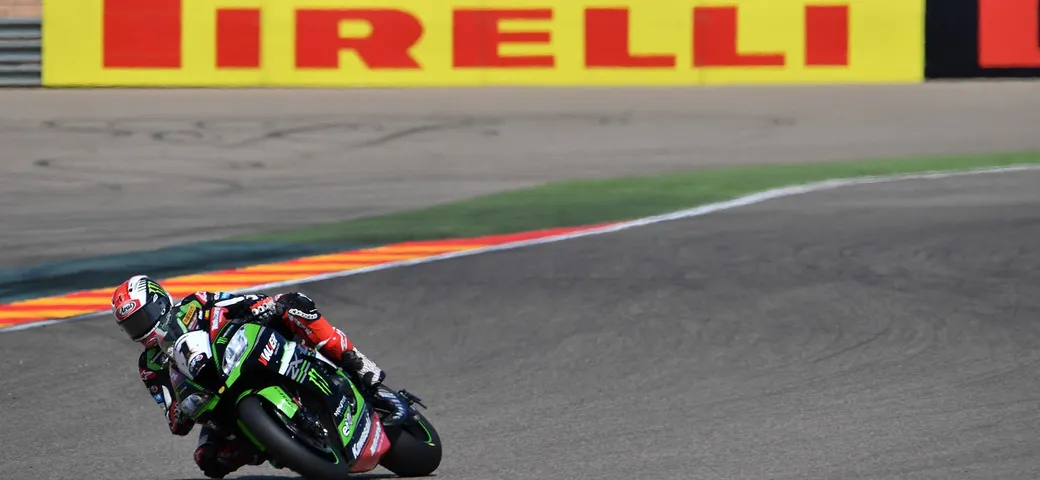 Superbike: Davies dal sogno all'incubo. Rea vince gara uno