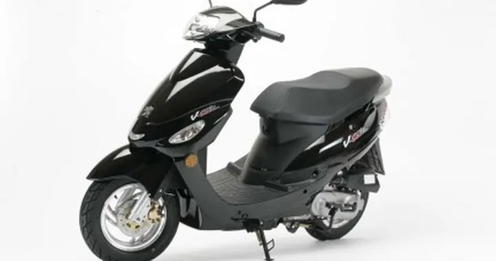 Peugeot V-Clic 50, pratico ed economico
