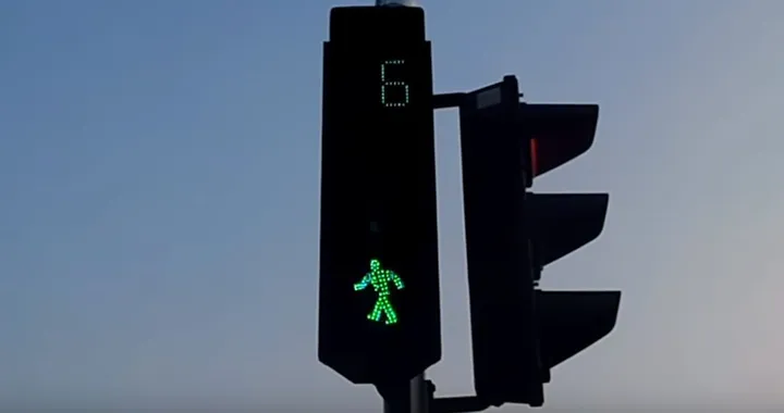 Semafori con il countdown anche in Italia? Ecco come funzionano