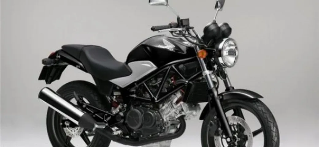 Honda VTR250 2011: una bicilindrica facile facile