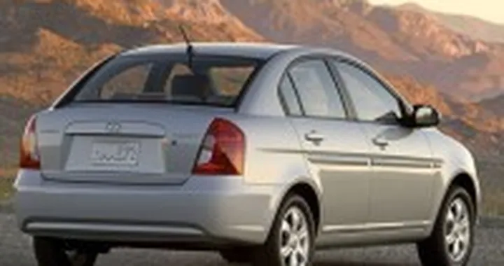Hyundai Accent ibrida