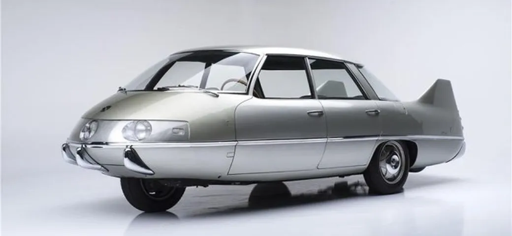 Oltre 500.000 euro per l'unica Pininfarina X