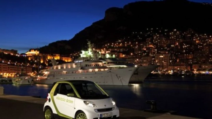 Smart ForTwo Electric Drive: le nuove foto ufficiali da Montecarlo