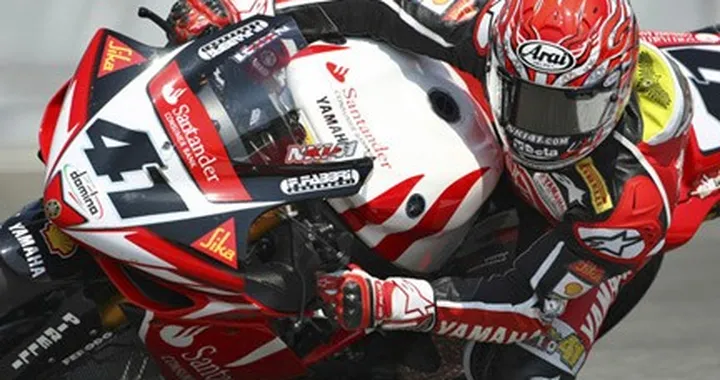 SBK: Haga vince gara 1 a Magny Cours